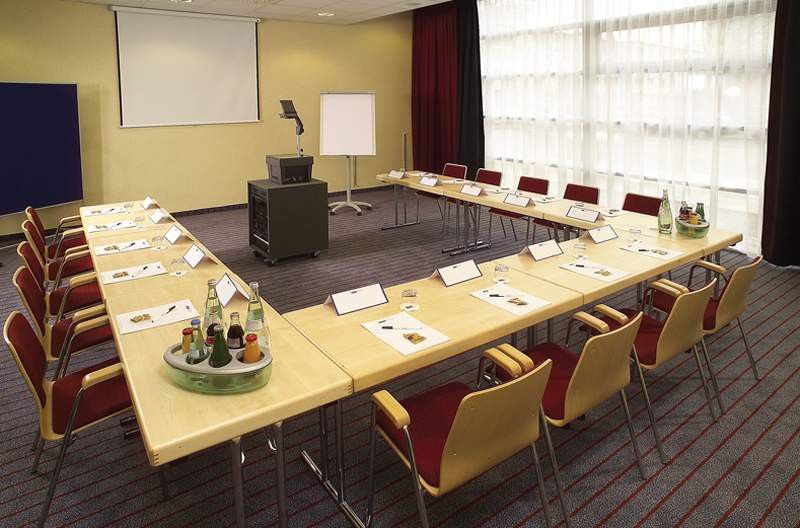 Express Frankfurt Messe By Ihg 3*